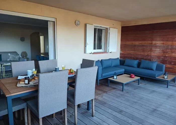 Appartement & Piscine Santa Giulia