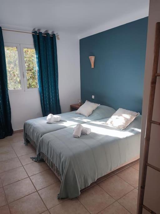 & Piscine Santa Giulia Porto-Vecchio (Corsica)